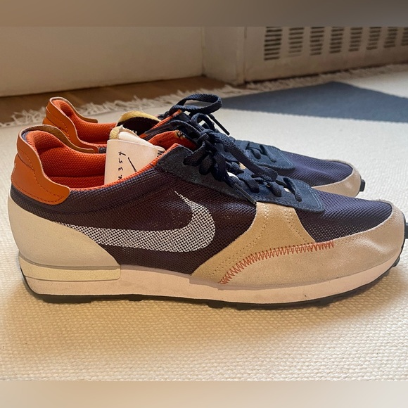 Used_Nike Daybreak-Type Sneaker (M11) - Picture 1 of 6